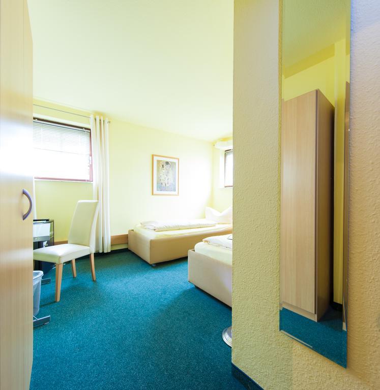Garni-Hotel An Der Weide Berlin Exterior photo