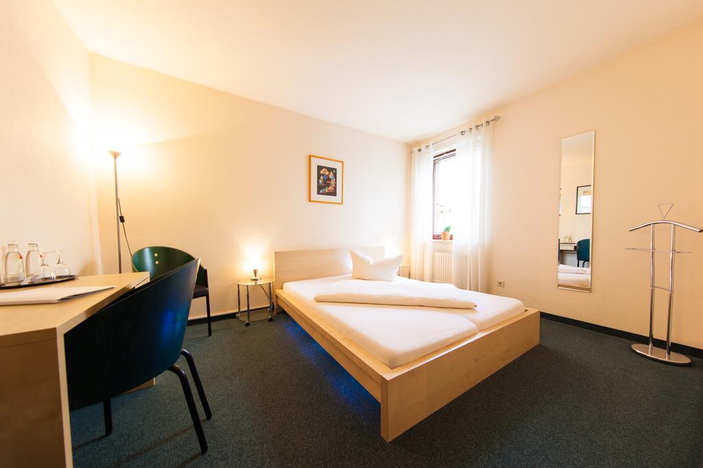 Garni-Hotel An Der Weide Berlin Exterior photo